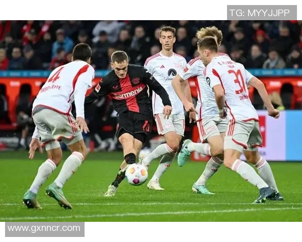 德甲巅峰对决：莱红牛主场迎战法兰克福争夺榜首荣耀